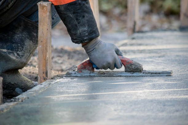 Best Concrete Sidewalk Installation  in Mantua, VA